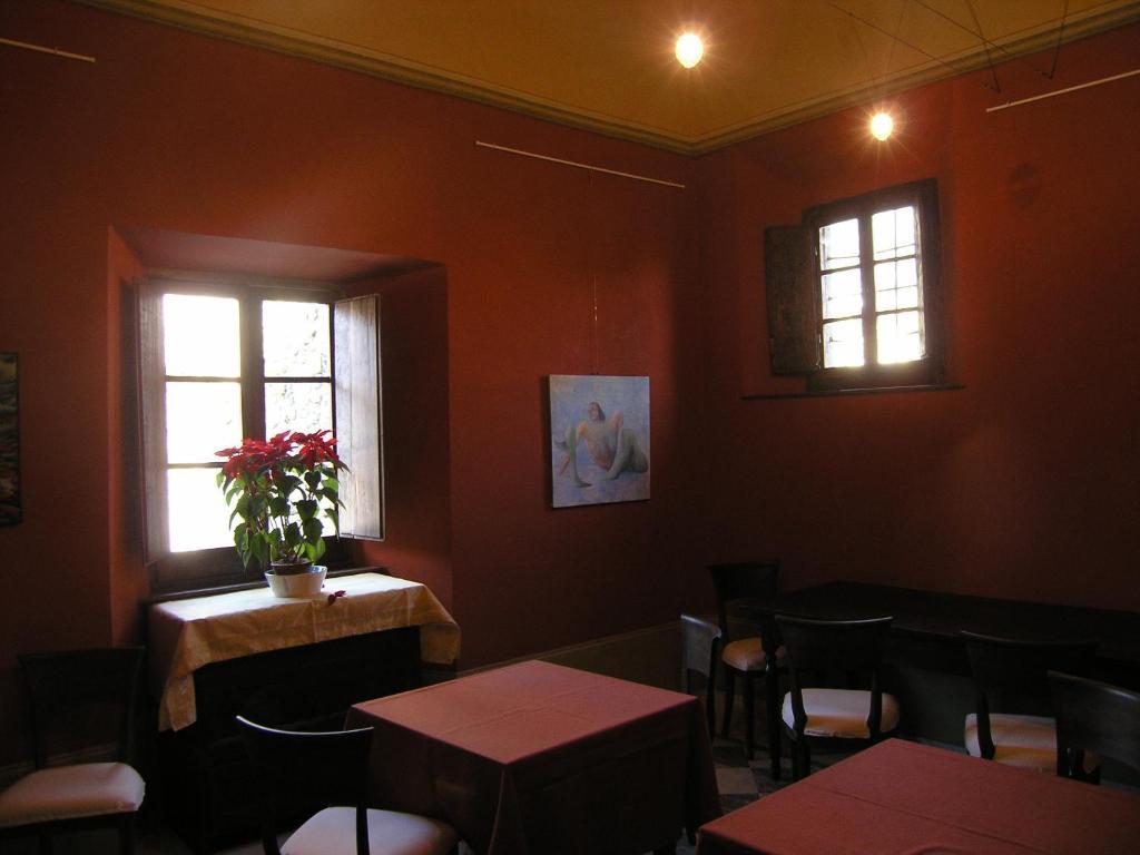 Agriturismo Casteldelpiano Licciana Nardi ภายนอก รูปภาพ