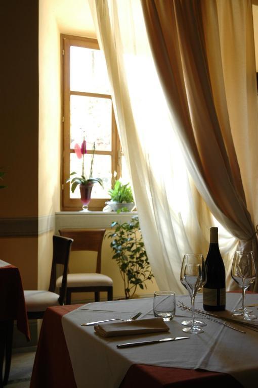 Agriturismo Casteldelpiano Licciana Nardi ภายนอก รูปภาพ