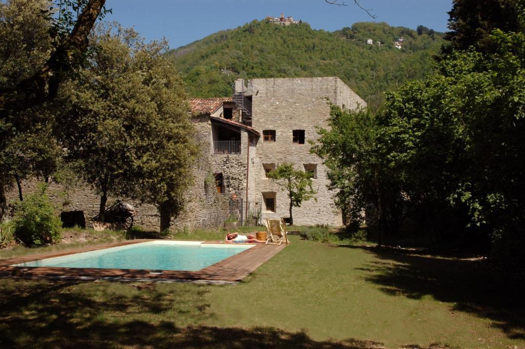 Agriturismo Casteldelpiano Licciana Nardi ภายนอก รูปภาพ